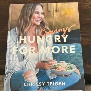 Cravings: Hungry for More by Chrissy Teigen - Hardcover